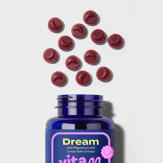 Vitawell 'Dream' vitamin product image with gummies